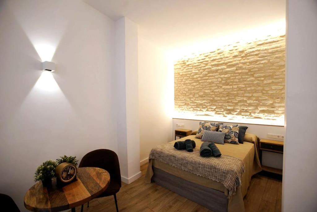 Mini Hotel In The Heart Of Sevilla For Exclusive Usage Exterior photo